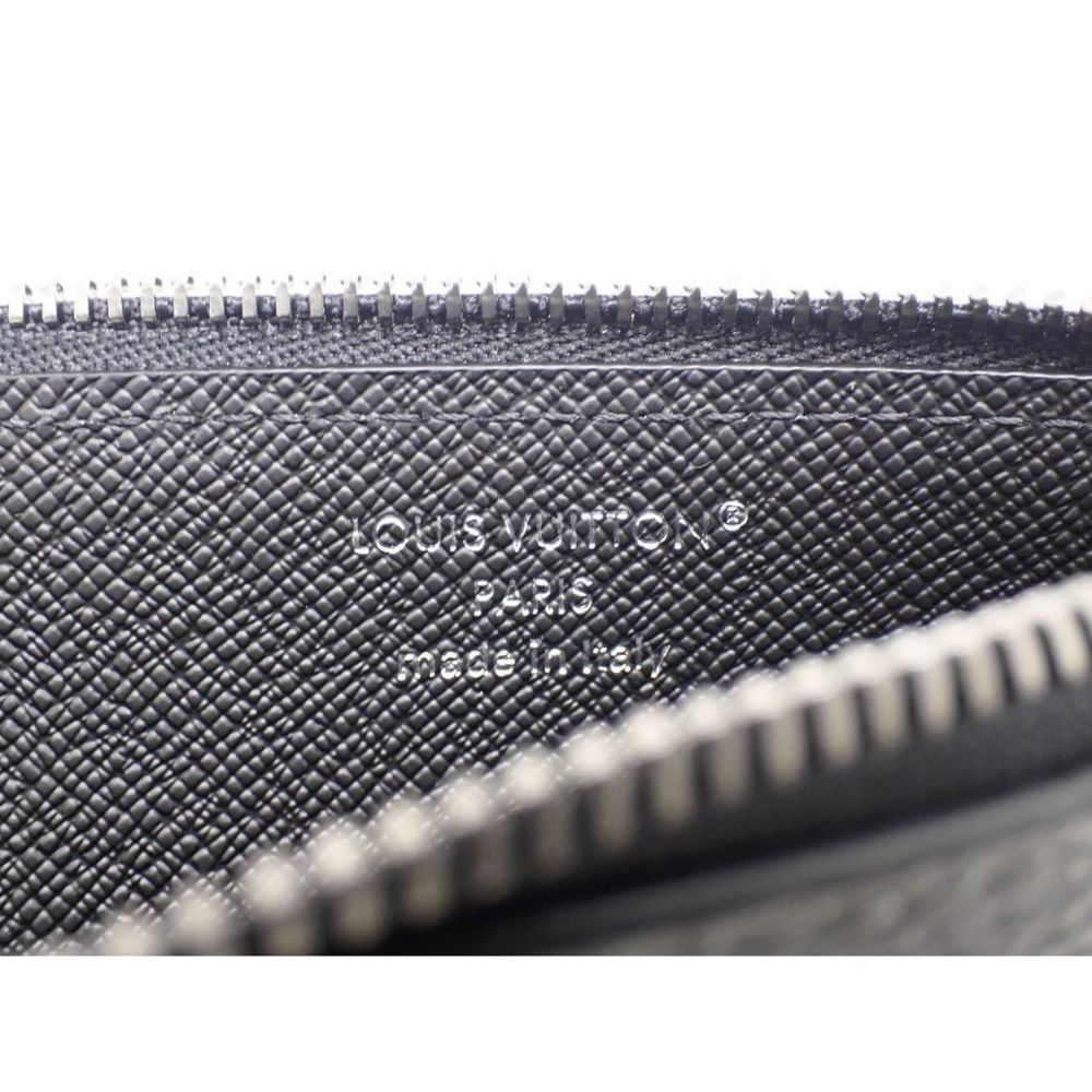 Louis Vuitton Monogram Eclipse Holder Black Card … - image 6